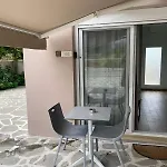 Coral Boutique Apartamento Ofrínion