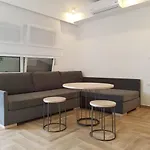 Coral Boutique Apartamento Ofrínion