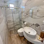 Coral Boutique Apartamento Ofrínion